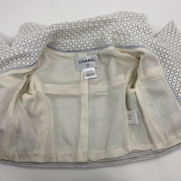CHANEL Tweed Eyelet Crop Jacket - Picture 5 of 9